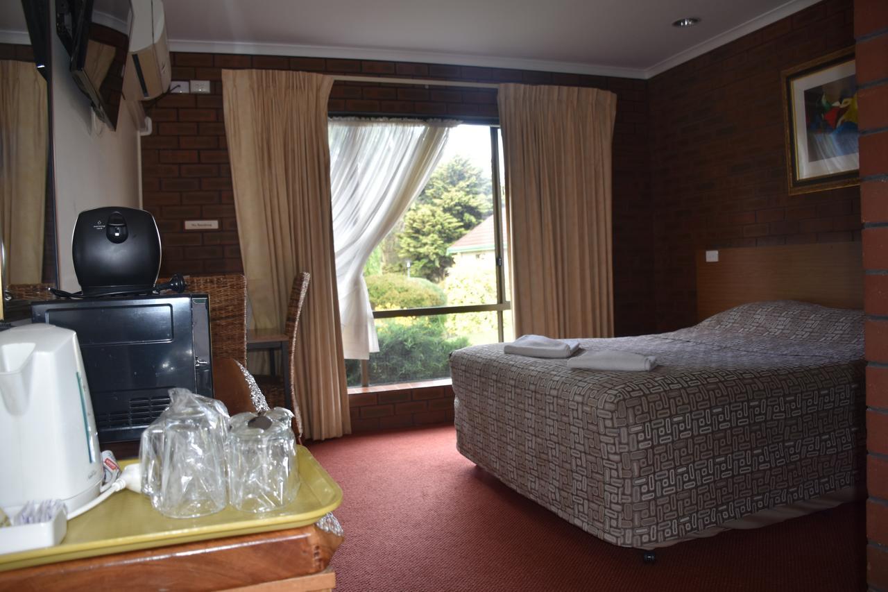 Mount Barker Valley Views Motel & Chalets, Western Australia Dış mekan fotoğraf