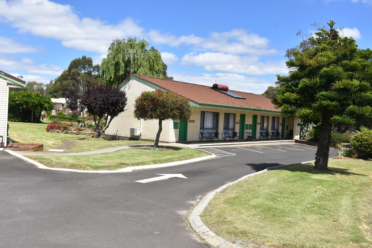 Mount Barker Valley Views Motel & Chalets, Western Australia Dış mekan fotoğraf